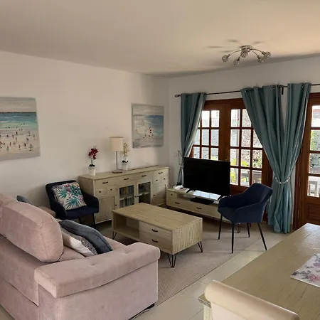 Villa Tropicana *